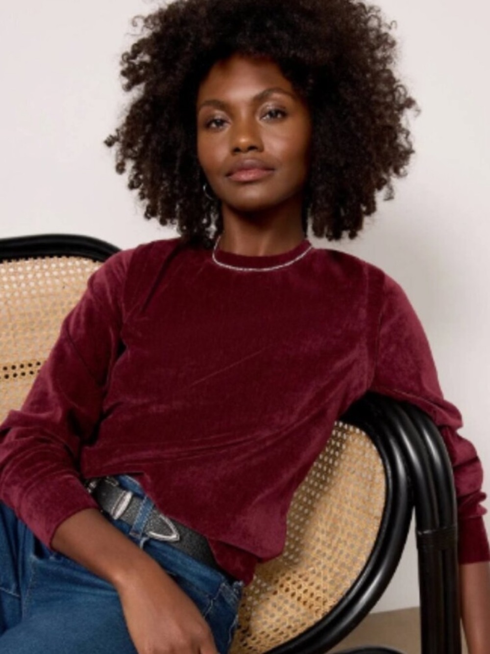 Evereve Women's Crewneck Sweater in Burgundy